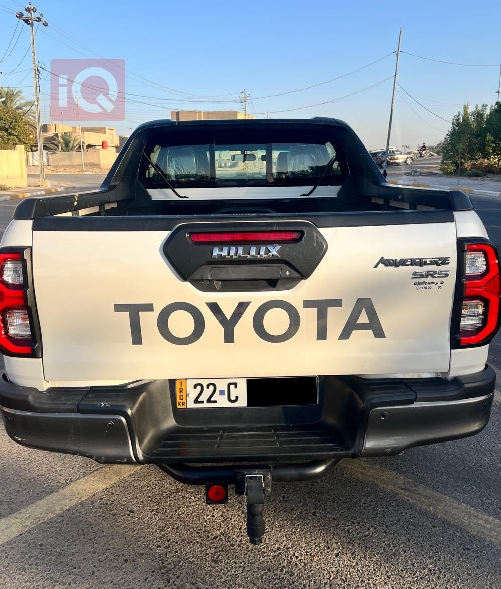 Toyota Hilux